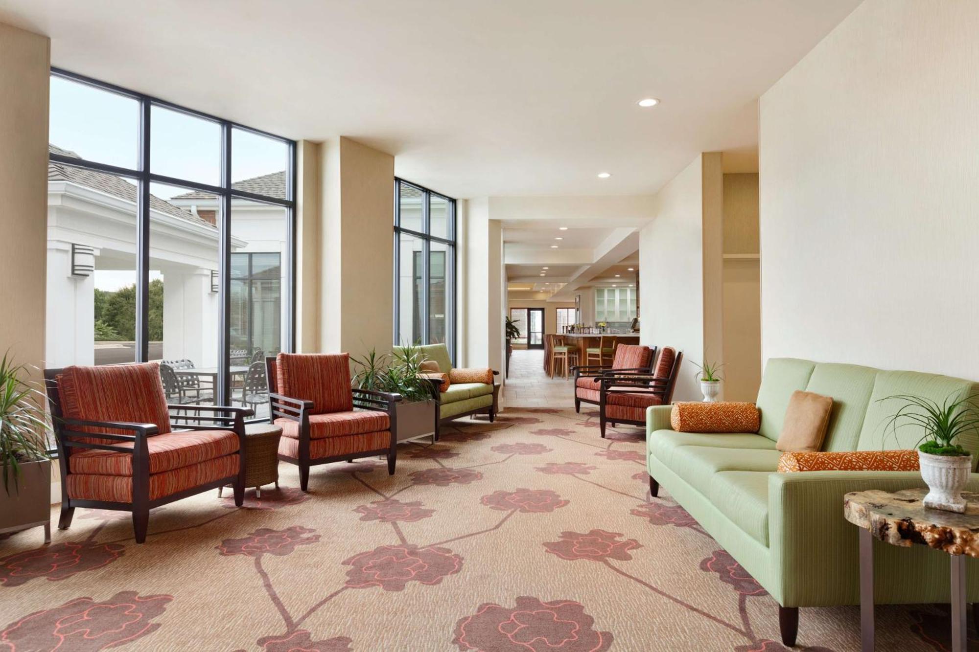 Hilton Garden Inn Medford Exterior photo