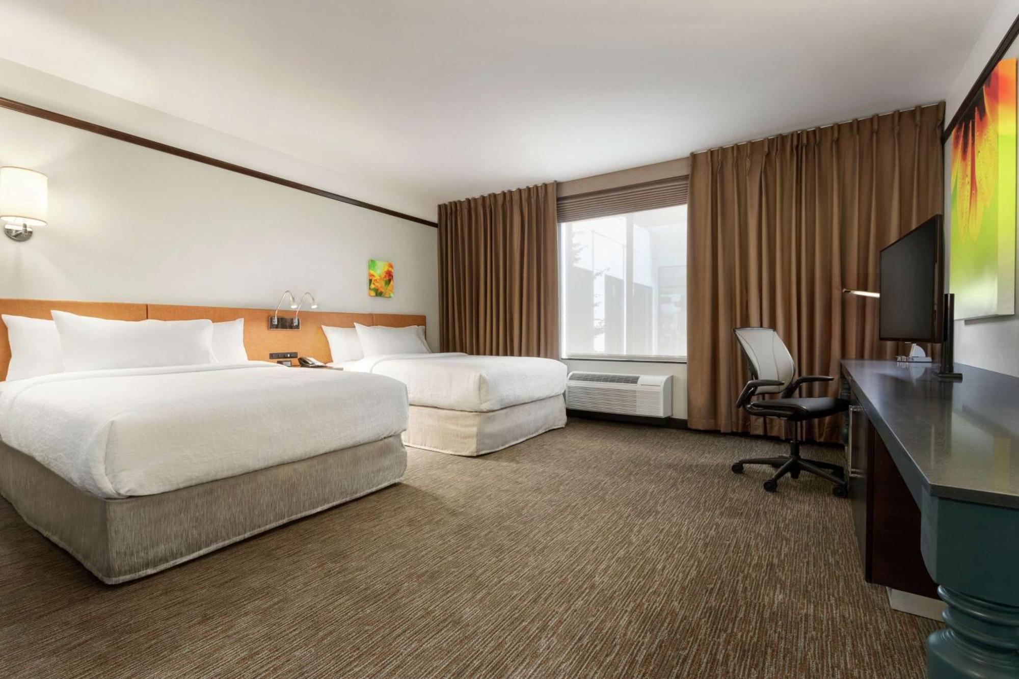 Hilton Garden Inn Medford Exterior photo